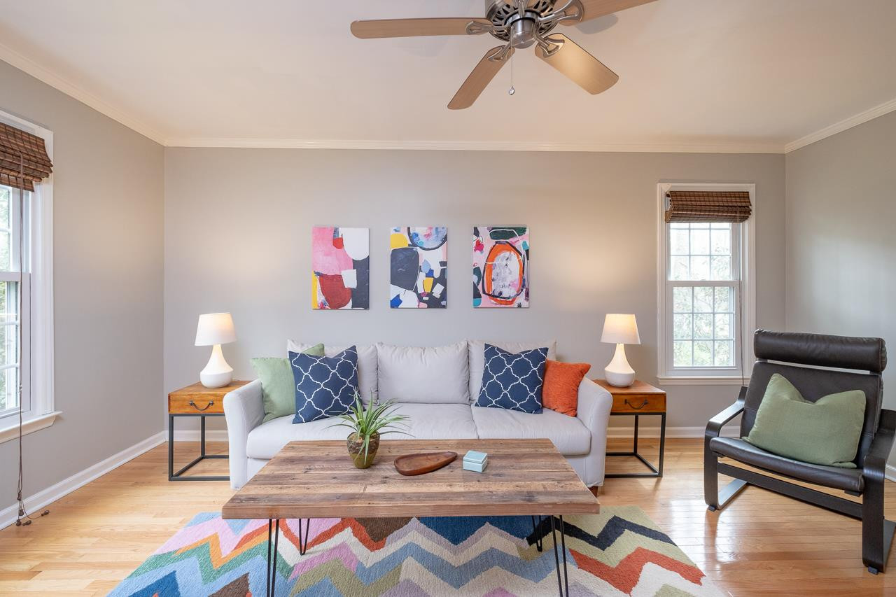 3212 Hope Valley Road Durham, NC 27707 - Photo 5 of 28 Living Room