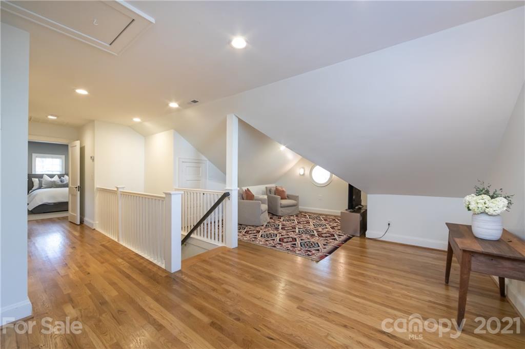 2901 Idlewood Circle Charlotte, NC 28209 - Photo 30 of 48 a view of entryway with wooden floor
