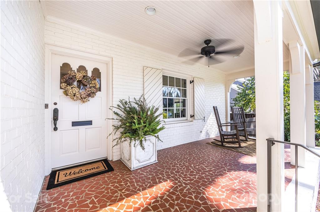 2901 Idlewood Circle Charlotte, NC 28209 - Photo 6 of 48 a view of a livingroom with furniture and a potted plant