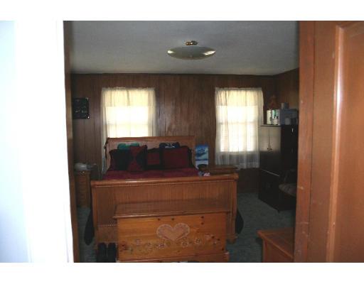 159 Hampshire Street Springfield, MA 01151 - Photo 7 of 9