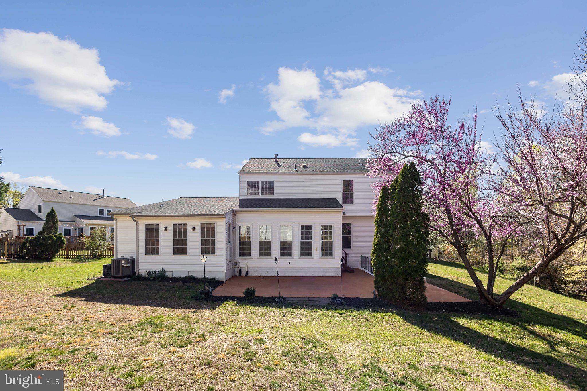 169 Basalt Drive Fredericksburg, VA 22406 - Photo 7 of 56