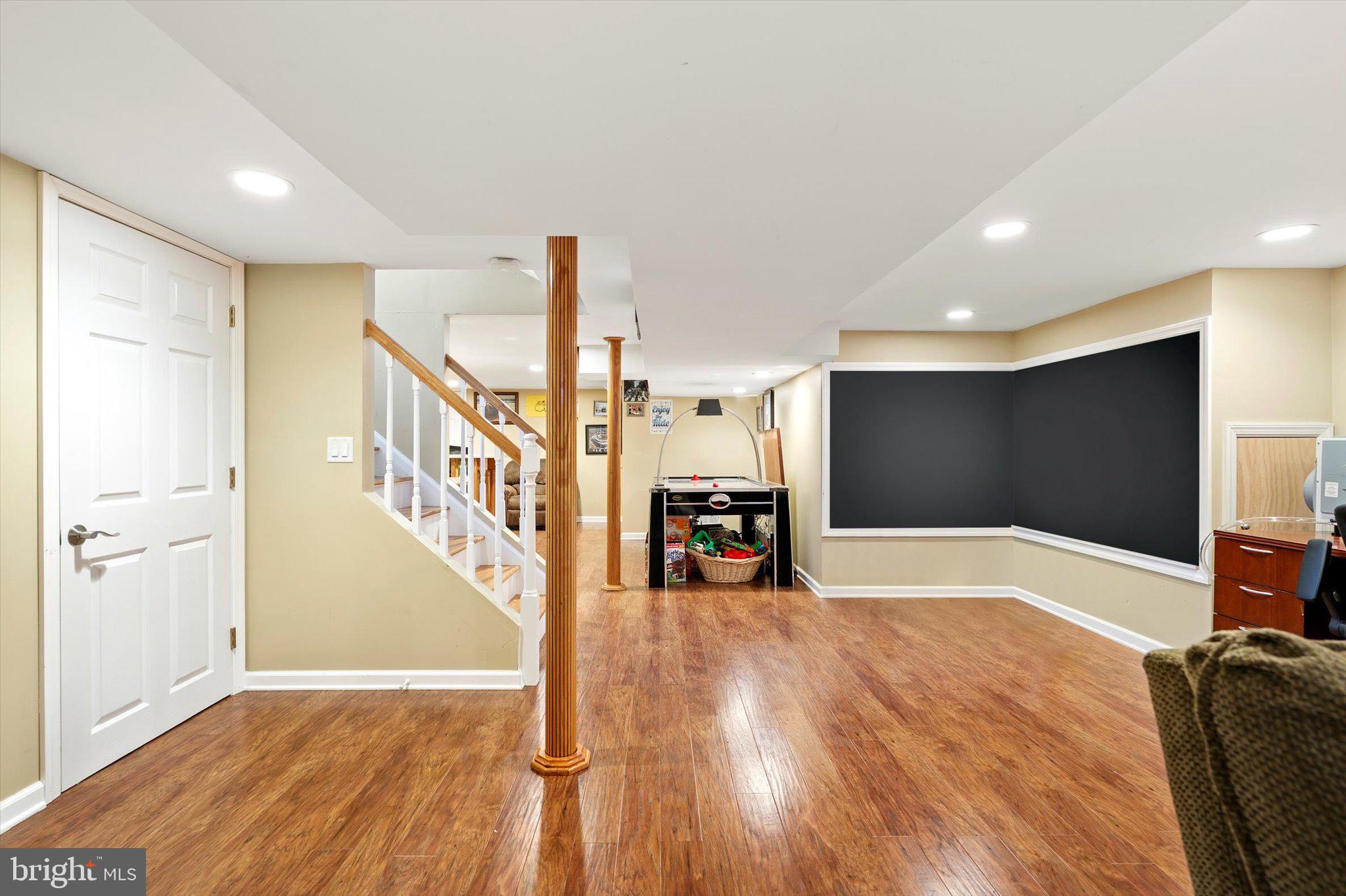 327 Gordon Road Robbinsville, NJ 08691 - Photo 38 of 42 Gallery Image 38