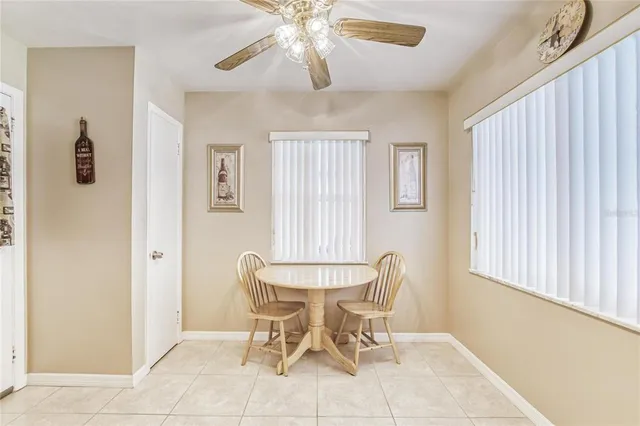 $385,000 | 207 Glendale Drive, Brandon, FL 33511