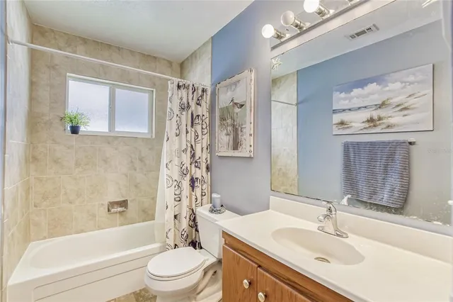 $385,000 | 207 Glendale Drive, Brandon, FL 33511