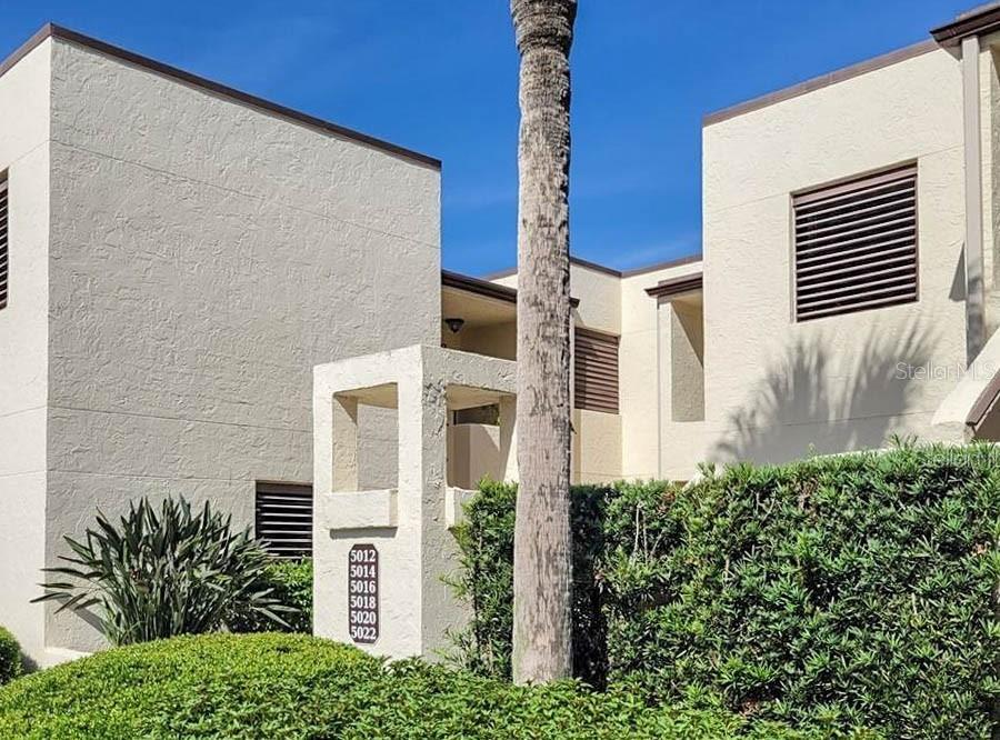 5018 Marsh Field Road, Unit 28 Sarasota, FL 34235 - Photo 2 of 43