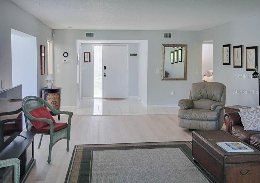 5018 Marsh Field Road, Unit 28 Sarasota, FL 34235 - Photo 6 of 43