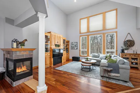 $749,900 | 13936 Woodridge Path, Savage, MN 55378