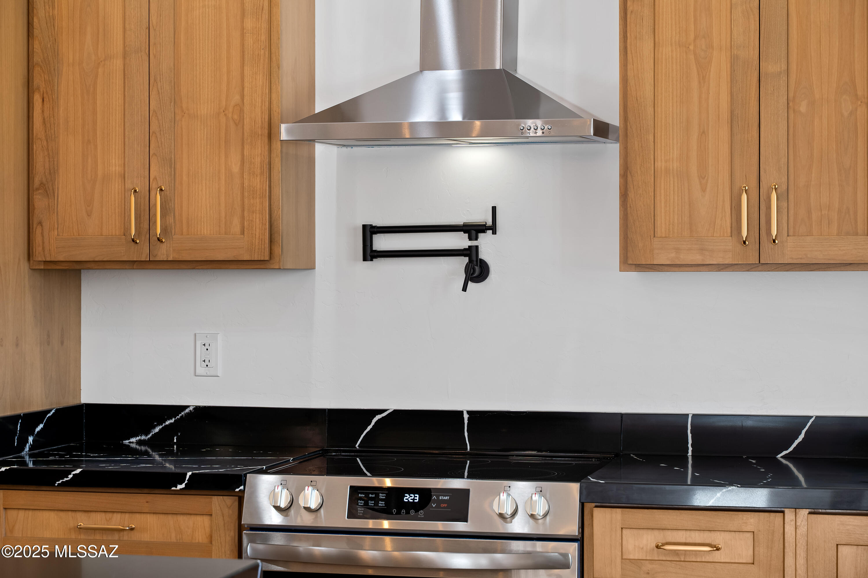 279 Rayo Court Rio Rico, AZ 85648 - Photo 35 of 50 Gallery Image 35