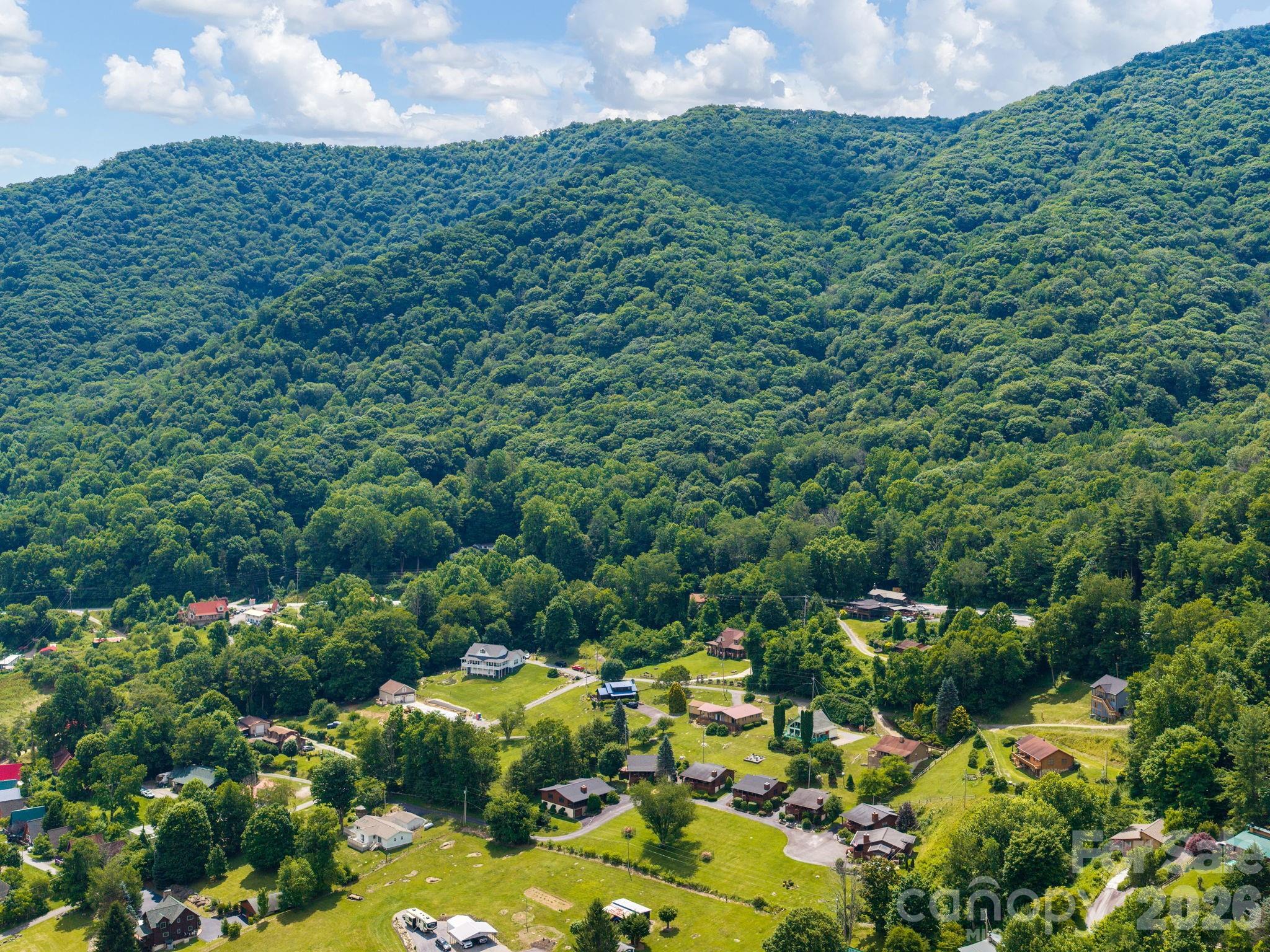 85 Hillcrest Road Maggie Valley, NC 28751 - Photo 24 of 25