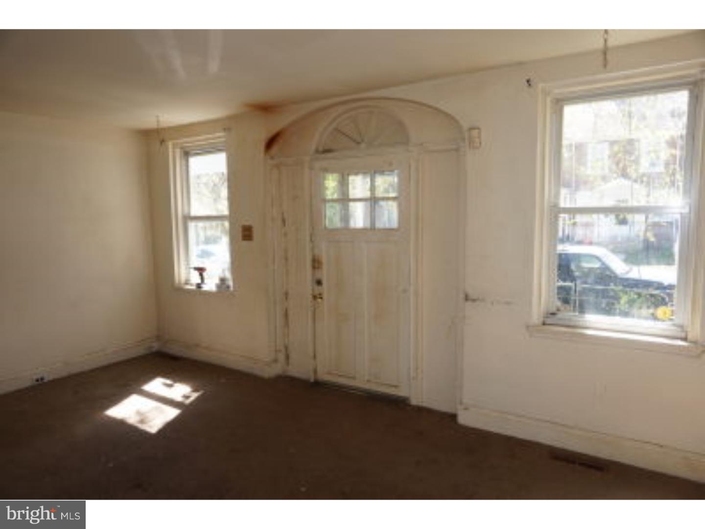 1409 North Chesapeake Road Camden, NJ 08104 - Photo 3 of 10