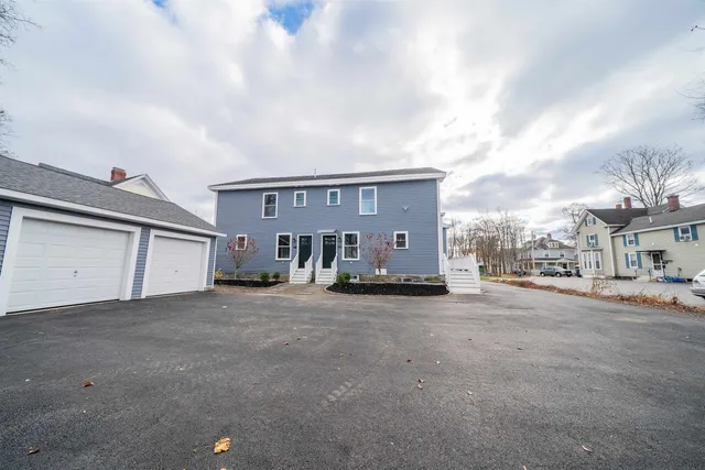 $535,000 | 38 A Courtland Street, Nashua, NH 03064