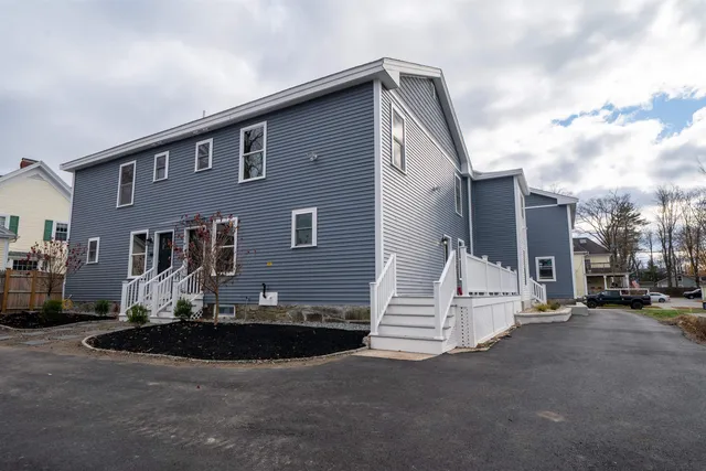 $535,000 | 38 A Courtland Street, Nashua, NH 03064