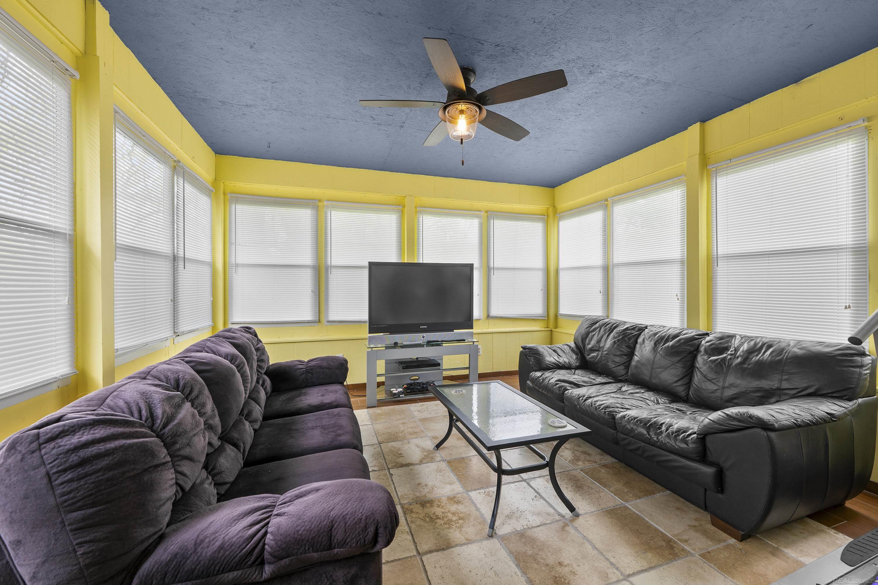 18224 Millar Road Clinton Township, MI 48036 - Photo 16 of 61