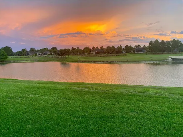 $583,900 | 9479 Southwest 71st Loop, Ocala, FL 34481