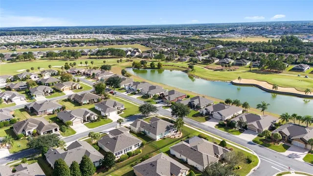 $583,900 | 9479 Southwest 71st Loop, Ocala, FL 34481