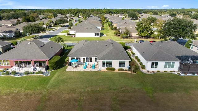 $583,900 | 9479 Southwest 71st Loop, Ocala, FL 34481