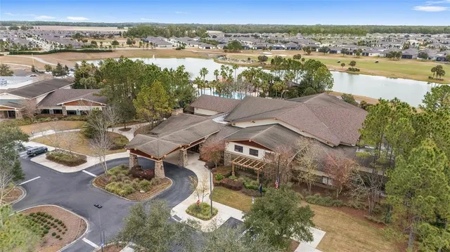 $583,900 | 9479 Southwest 71st Loop, Ocala, FL 34481
