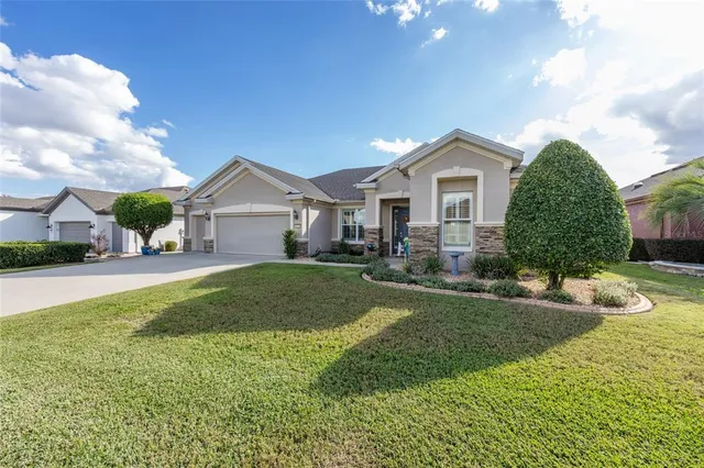 $583,900 | 9479 Southwest 71st Loop, Ocala, FL 34481