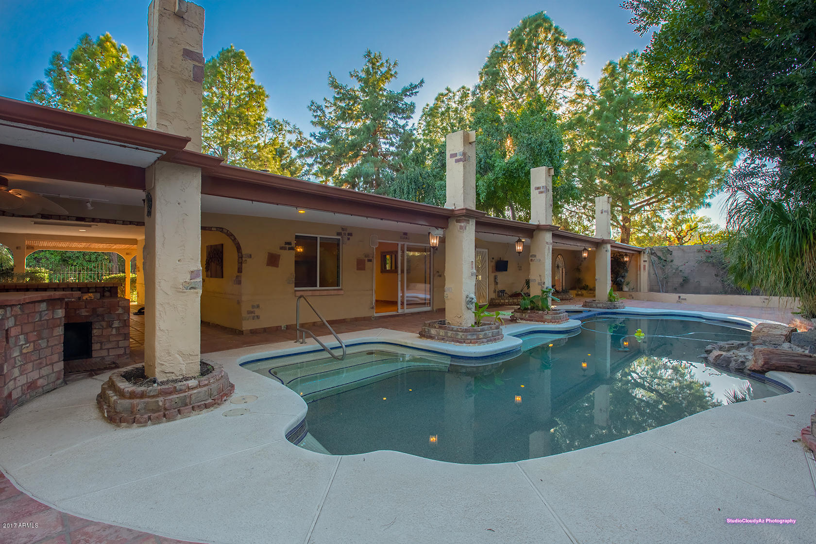 3844 East Vineyard Road Phoenix, AZ 85042 - Photo 41 of 42 vineyardBack7