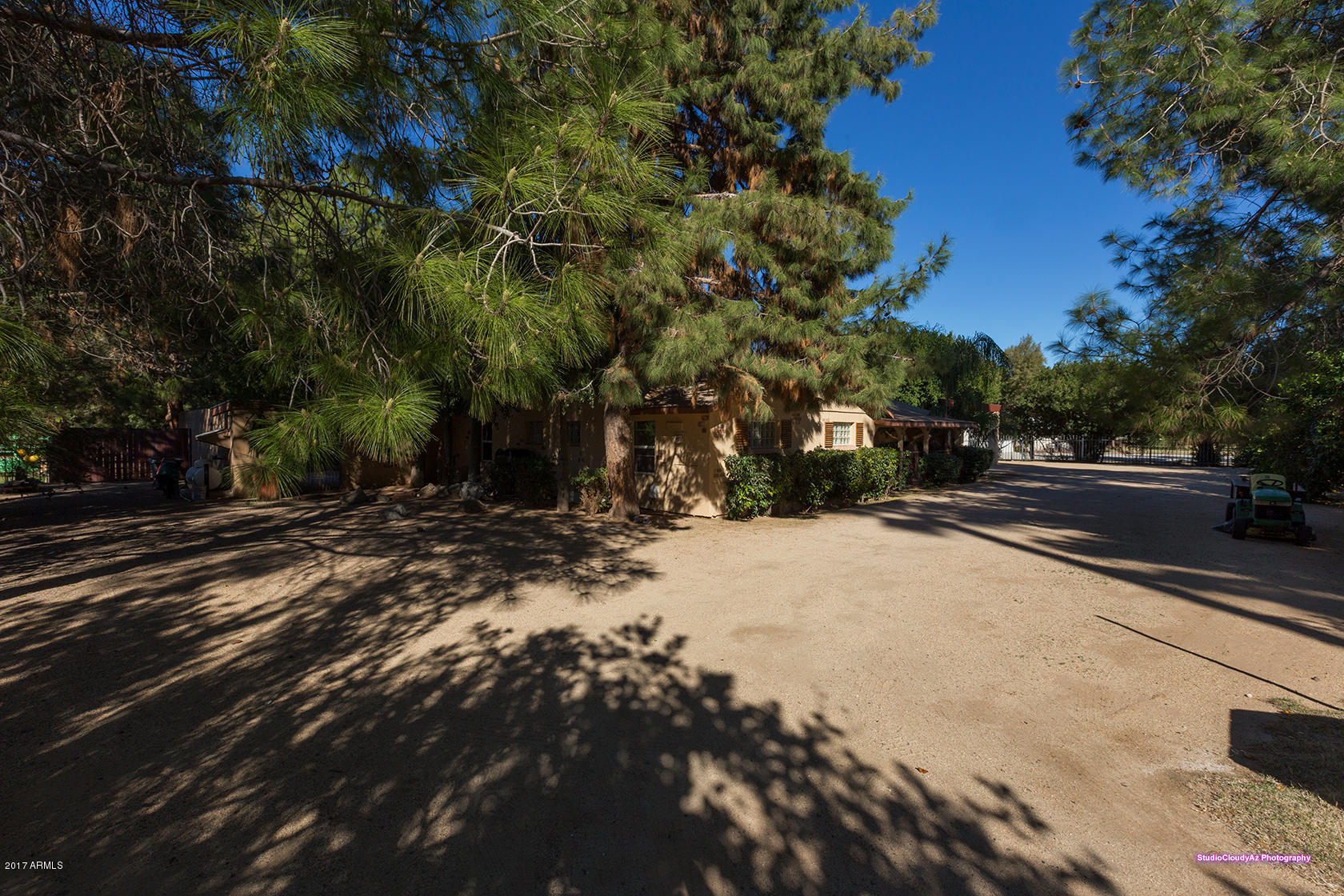 3844 East Vineyard Road Phoenix, AZ 85042 - Photo 42 of 42 vineyardFront3