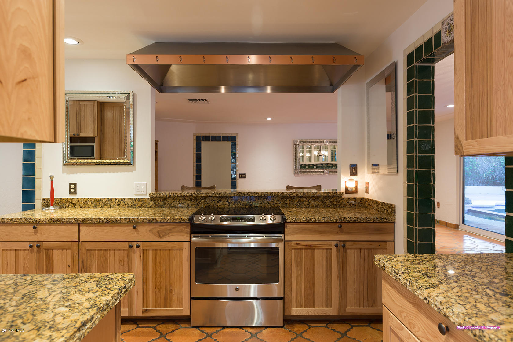 3844 East Vineyard Road Phoenix, AZ 85042 - Photo 9 of 42 vineyardKitchen1