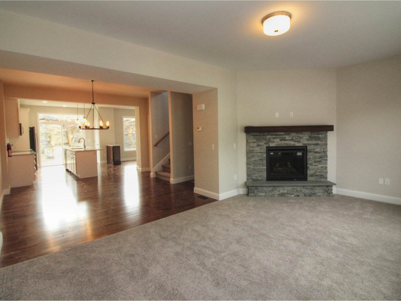 272 Obrien Farm Road South Burlington, VT 05403 - Photo 6 of 29 Gallery Image 6