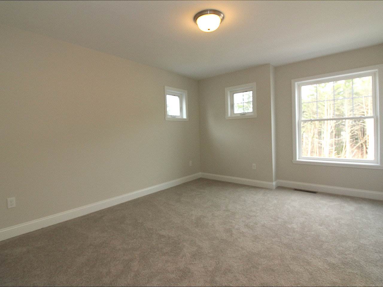 272 Obrien Farm Road South Burlington, VT 05403 - Photo 8 of 29 Gallery Image 8