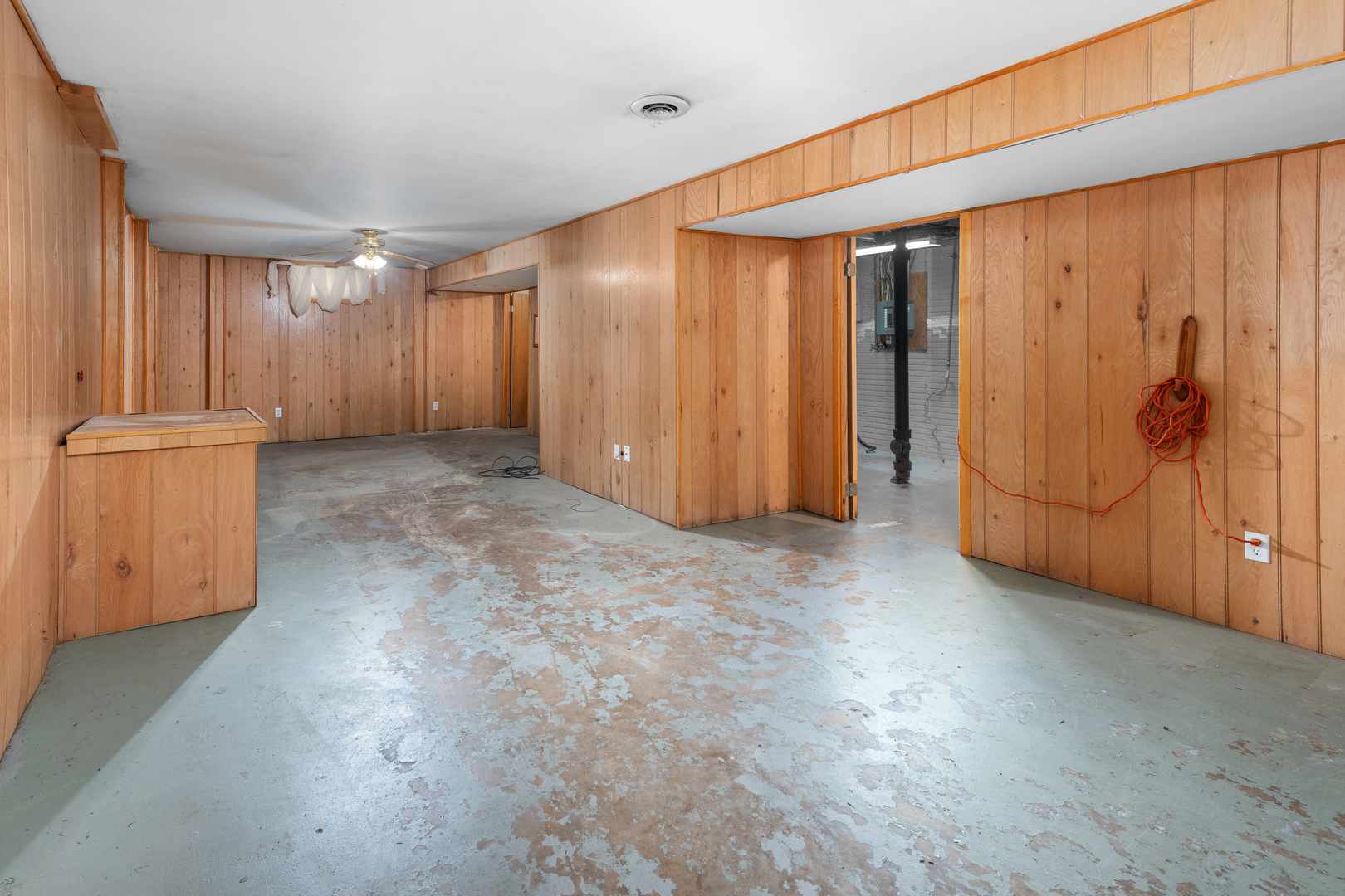 607 6th Street Rock Island, IL 61201 - Photo 18 of 28