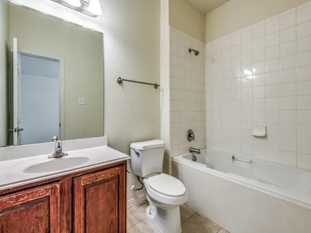 $2,300 | 8735 Manhattan Avenue, Plano, TX 75024