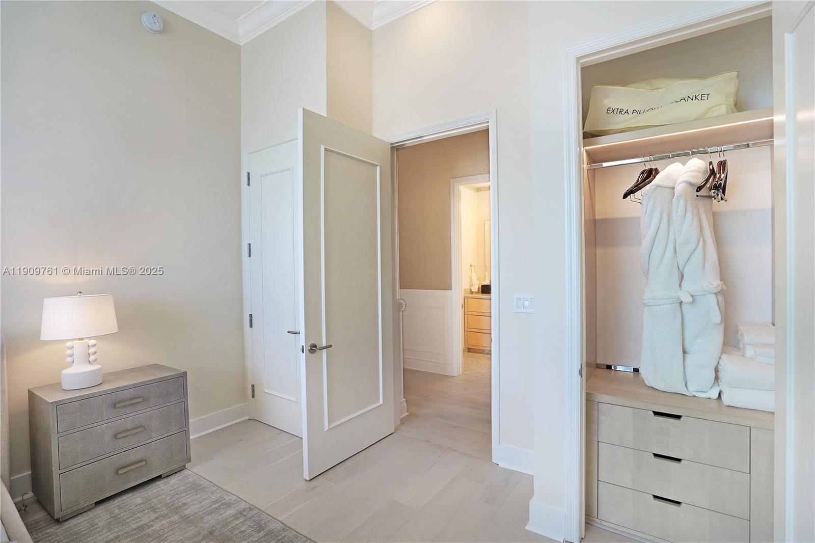 4401 Collins Avenue, Unit PHSOUTH Miami Beach, FL 33140 - Photo 59 of 92 Second bedroom