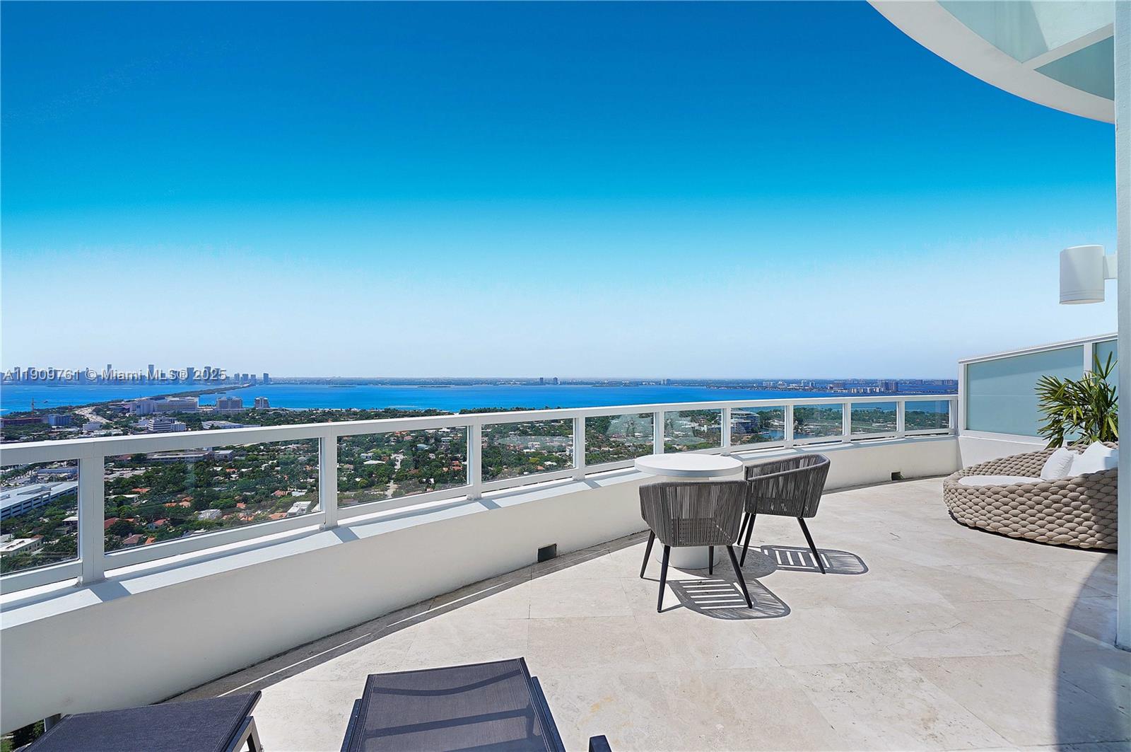 4401 Collins Avenue, Unit PHSOUTH Miami Beach, FL 33140 - Photo 9 of 92 Primary bedroom private balcony