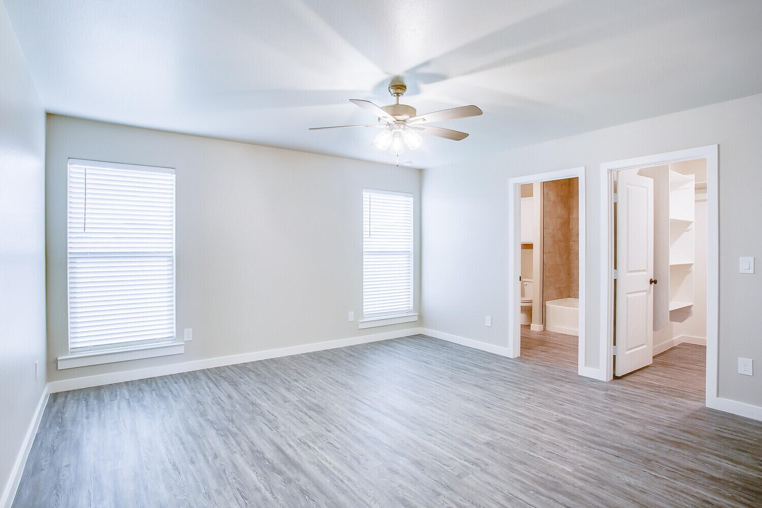 1917 133rd Street Lubbock, TX 79423 - Photo 10 of 18 l-239