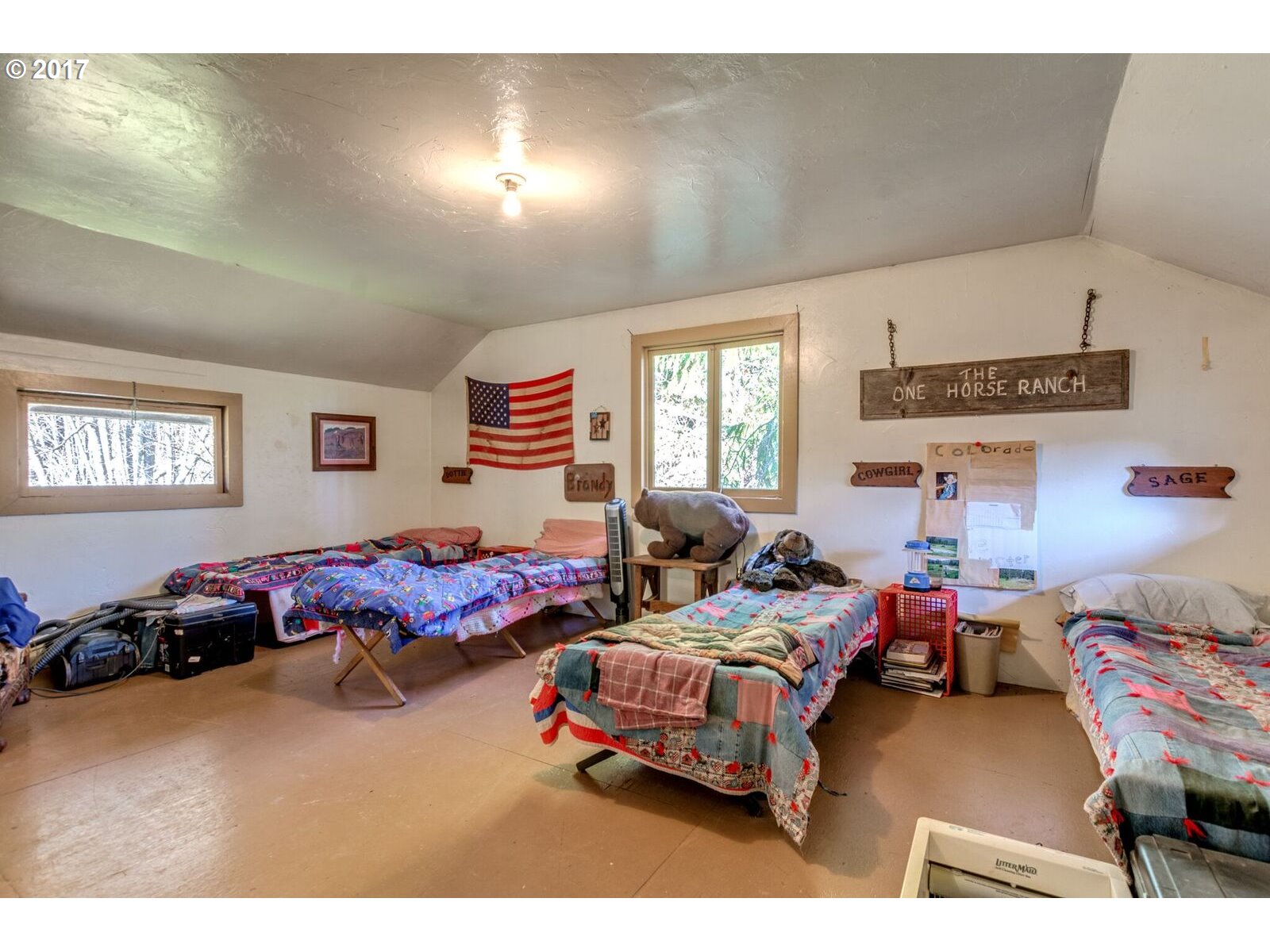 24165 Northwest Ridge Road Forest Grove, OR 97116 - Photo 12 of 29 Gallery Image 12