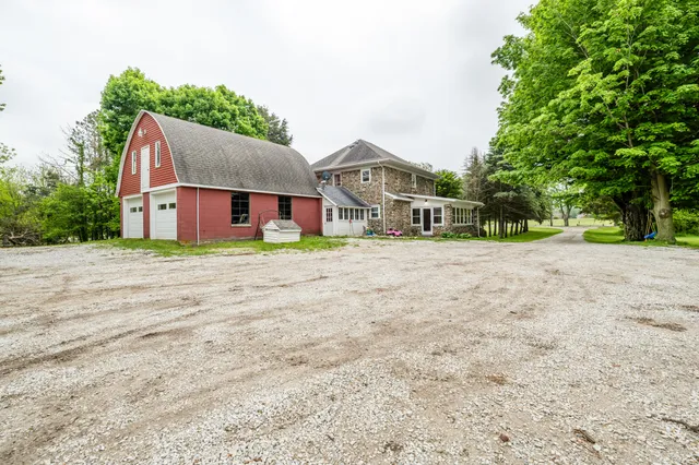 $510,000 | 2311 East Glendora Road, Buchanan, MI 49107