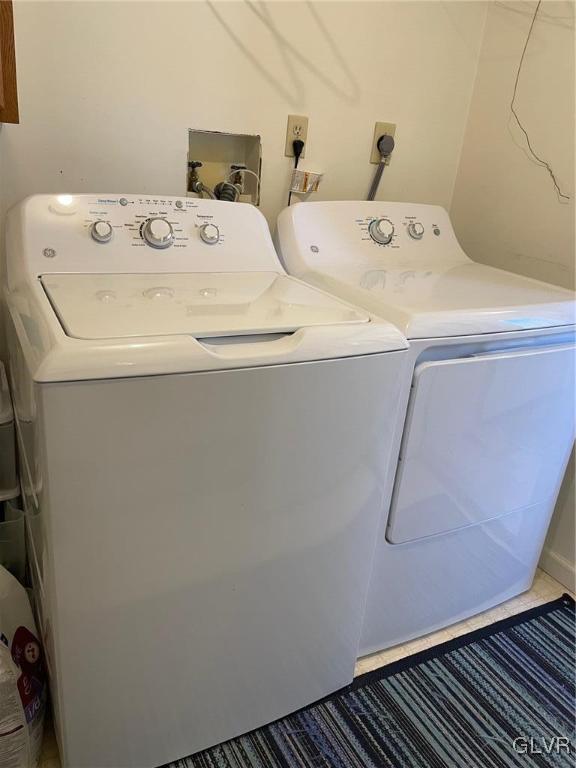 8650 Ulrich Road Germansville, PA 18053 - Photo 42 of 50 a utility room with dryer and washer