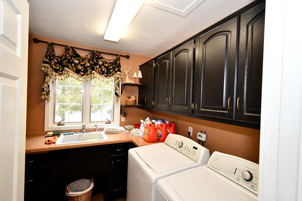 1241 Cove Road Sturgeon Bay, WI 54235 - Photo 29 of 39 Gallery Image 29