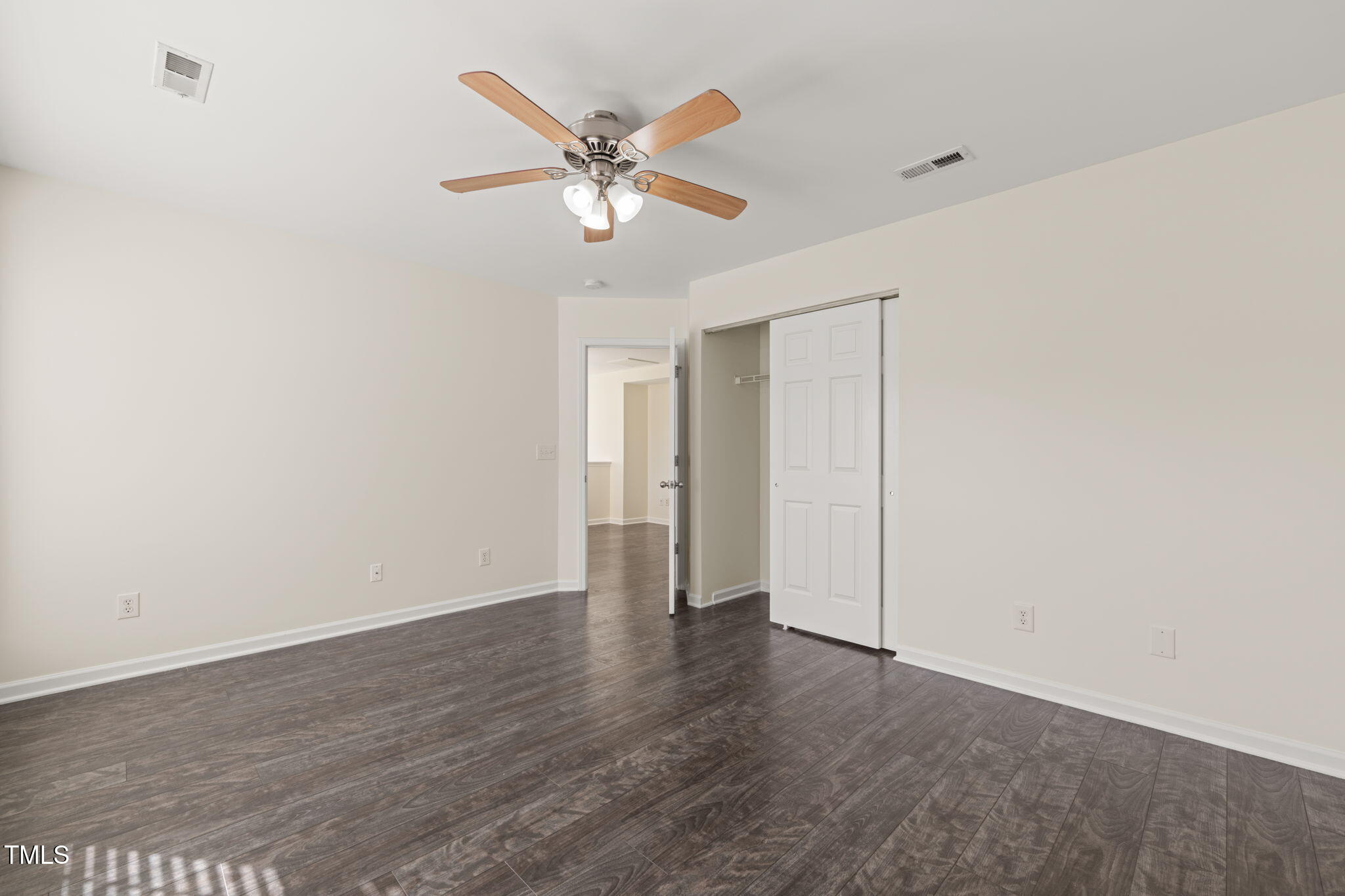 2816 Roundleaf Court Raleigh, NC 27604 - Photo 19 of 37 19-web-or-mls-DSC02943