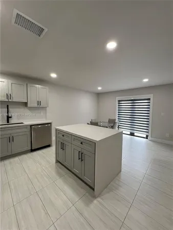$395,700 | 3826 Southwest 107th Avenue, Unit 22, Miami, FL 33165
