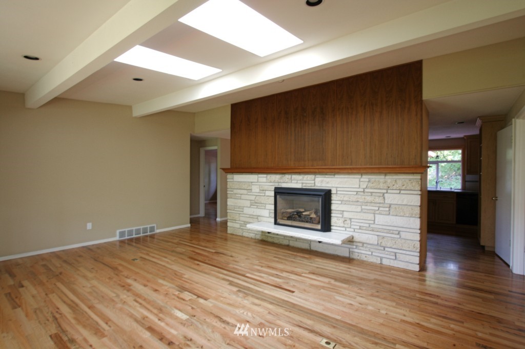 2208 242nd Street Southwest Bothell, WA 98021 - Photo 2 of 23