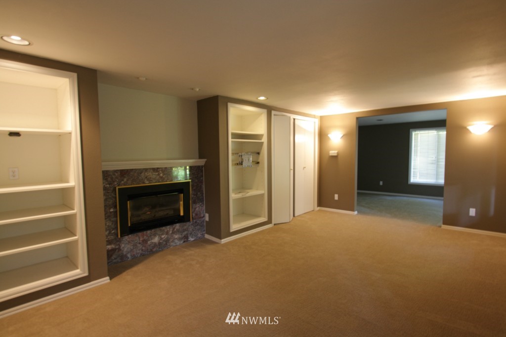 2208 242nd Street Southwest Bothell, WA 98021 - Photo 8 of 23