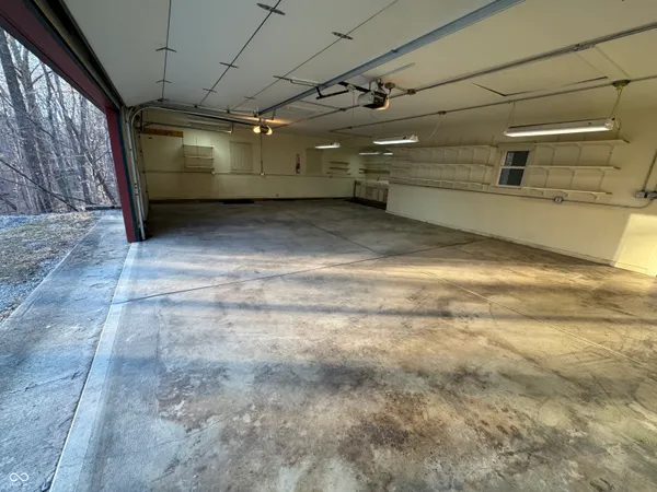 $365,000 | 8461 Bonito Drive, Nineveh, IN 46164