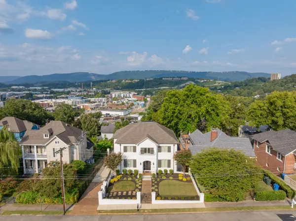 $2,495,000 | 405 Forest Avenue, Chattanooga, TN 37405