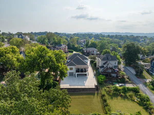 $2,495,000 | 405 Forest Avenue, Chattanooga, TN 37405