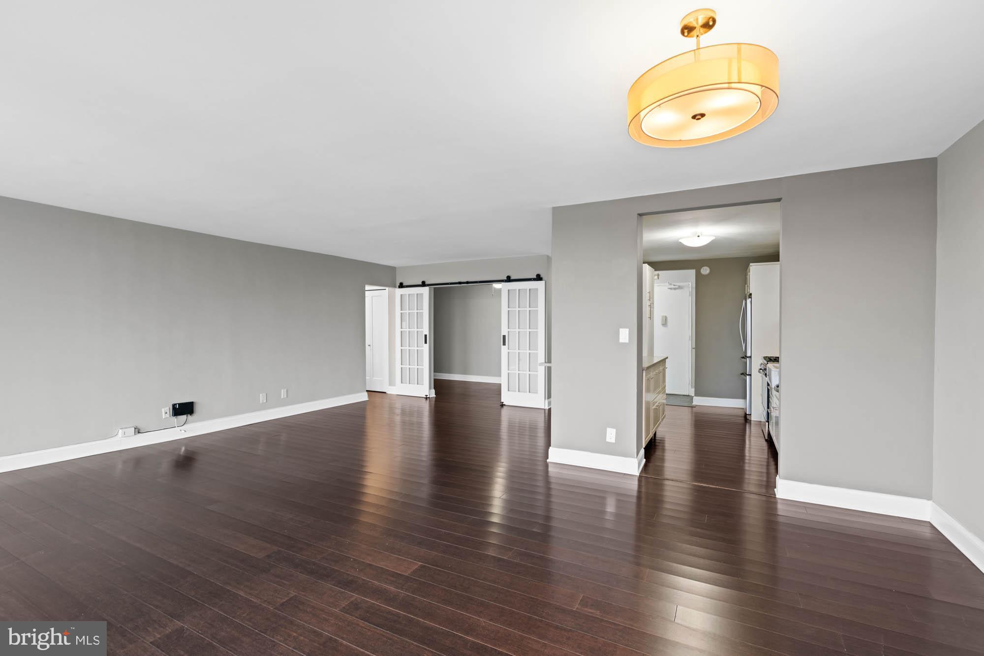 5101 River Road, Unit 1217 Bethesda, MD 20816 - Photo 25 of 61 Dining area open to the living area