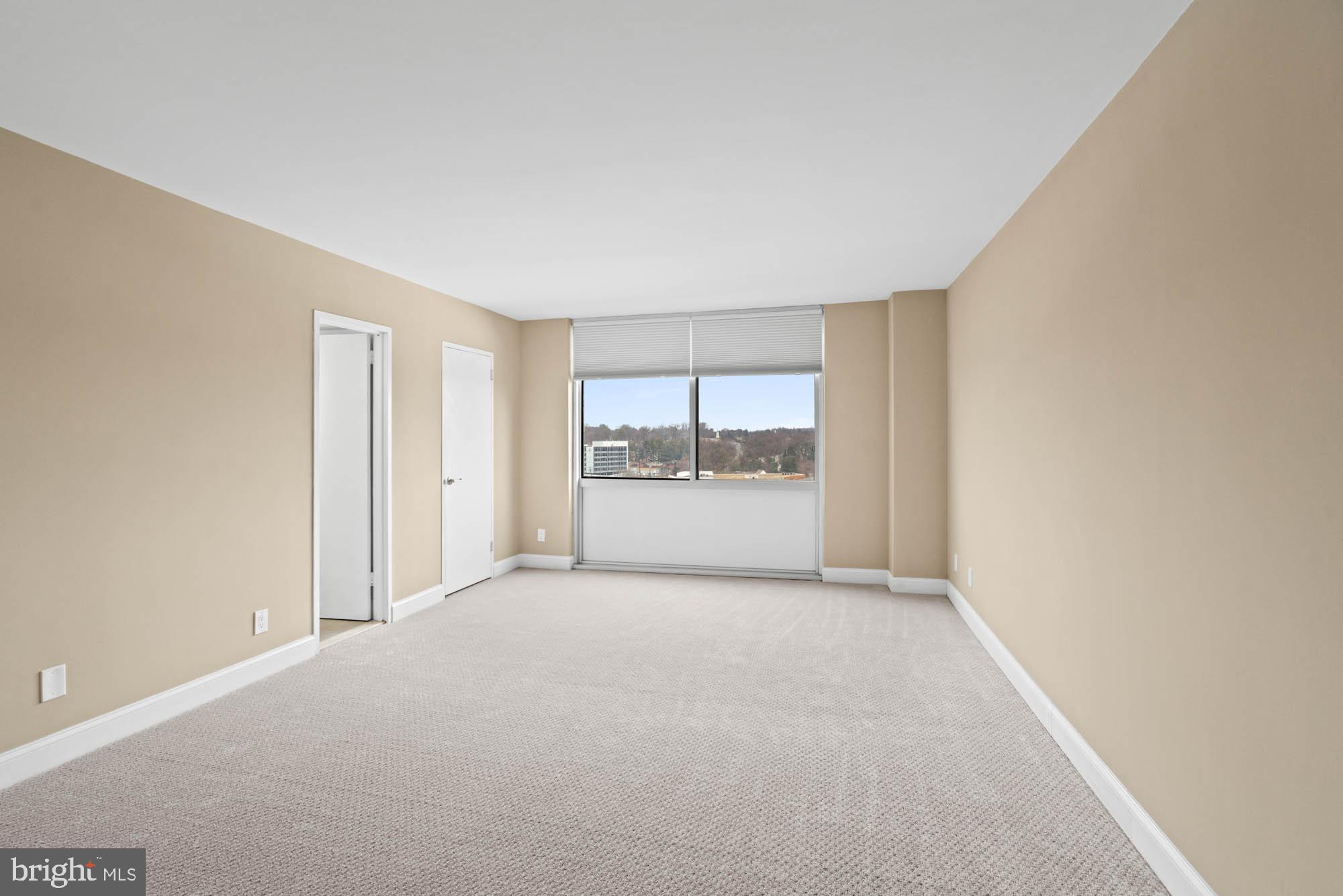 5101 River Road, Unit 1217 Bethesda, MD 20816 - Photo 44 of 61 Walk-in closet and en suite full bath