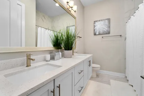 $799,000 | 4323 Spicewood Springs Road, Unit 2, Austin, TX 78759