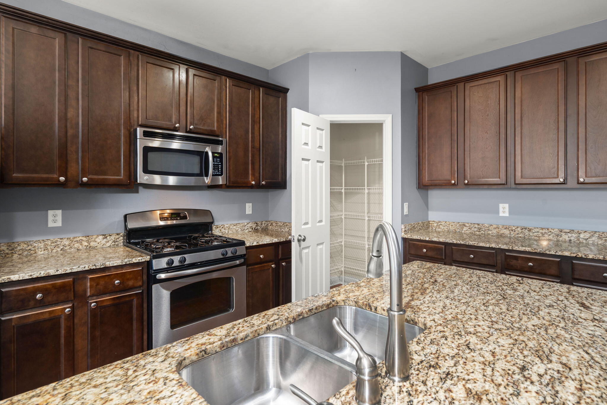 532 Crossland Drive Moncks Corner, SC 29461 - Photo 17 of 26 17