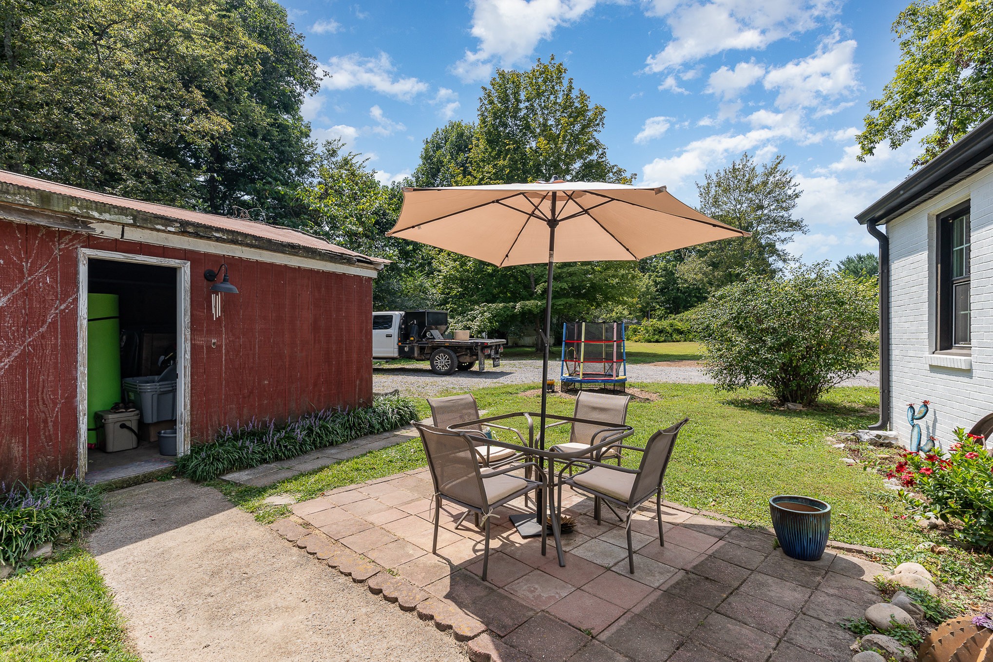 10919 Owens Chapel Road Springfield, TN 37172 - Photo 20 of 23 a view of a backyard with sitting area