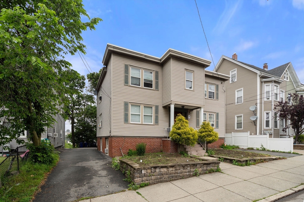 4 Warren Avenue Chelsea, MA 02150 - Photo 2 of 19