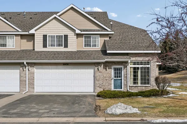 $284,900 | 16424 Elm Creek Lane, Unit 4029, Lakeville, MN 55044